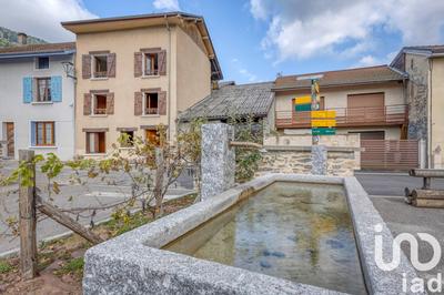 Maison de village - 105 m² - 5 pièces