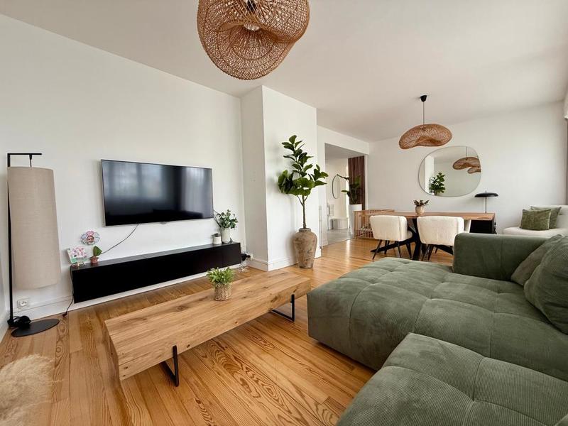 Appartement - 94 m² - 4 pièces