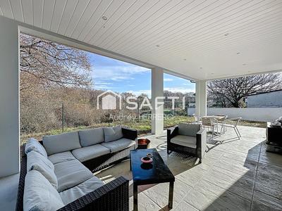 Maison - 153 m² - 6 pièces