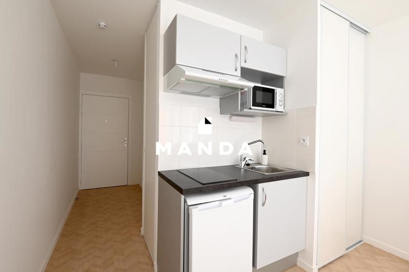 Studio - 26 m² - 1 pièce