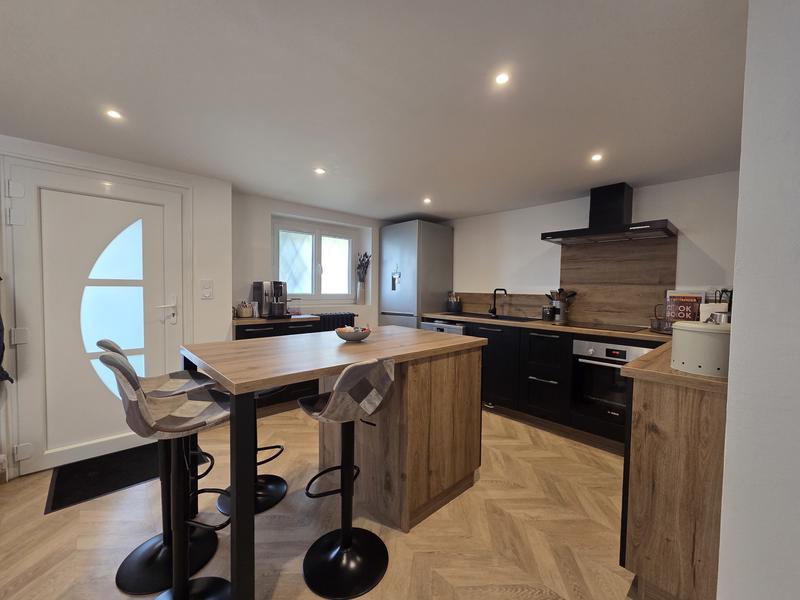 Maison - 114 m² - 6 pièces