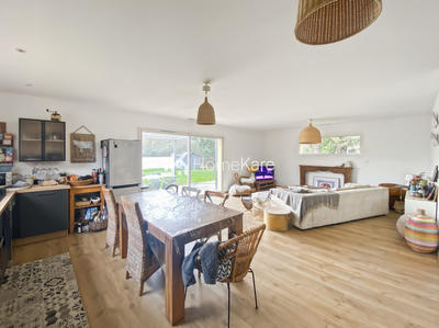 Maison - 100 m² - 4 pièces