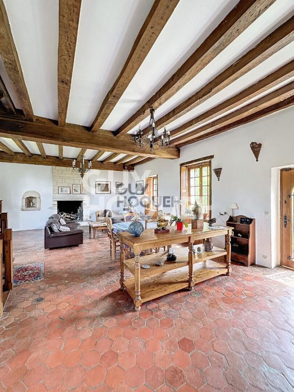 Maison - 200 m² - 8 pièces