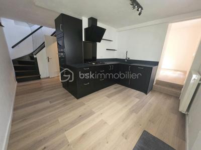 Maison de ville - 71 m² - 3 pièces