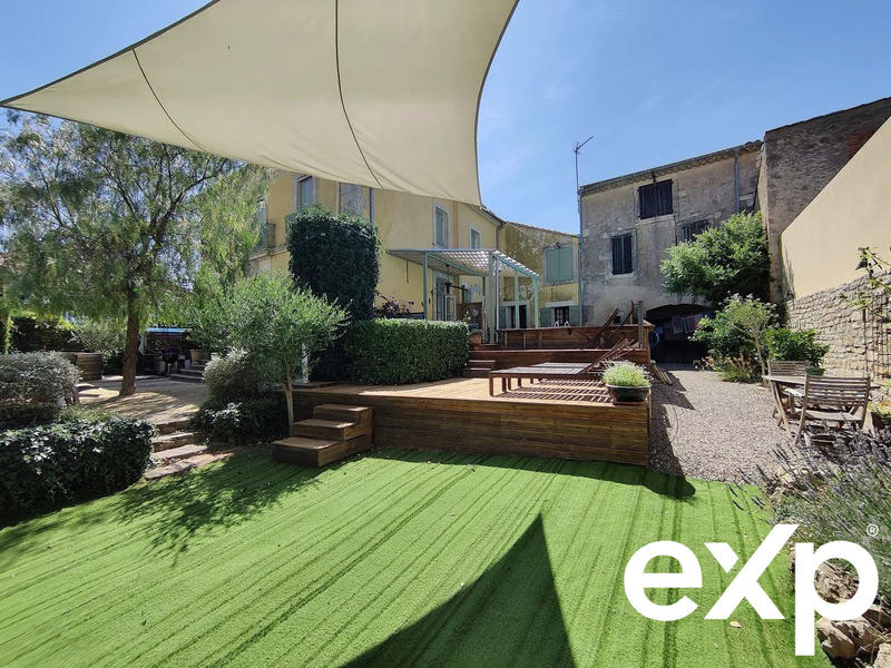 Maison - 430 m² - 18 pièces