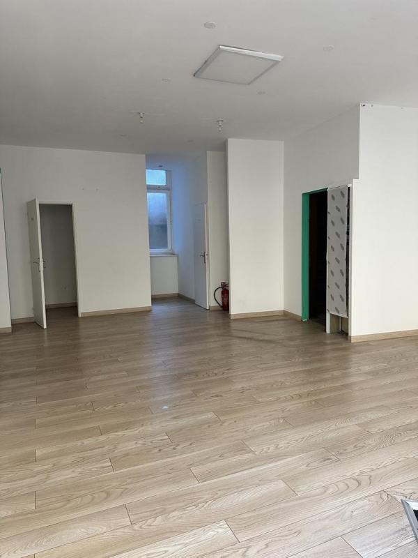 Local commercial - 60 m²