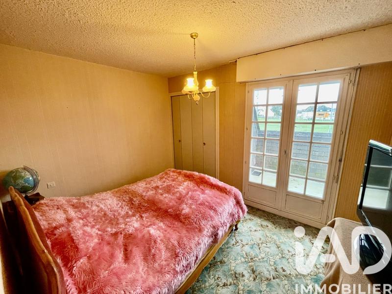 Maison - 217 m² - 8 pièces