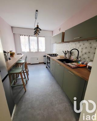 Appartement - 83 m² - 5 pièces