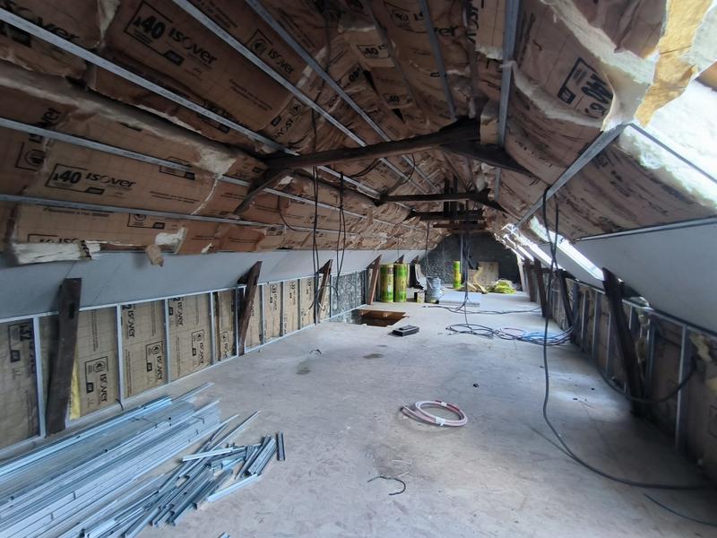 Maison ancienne - 200 m² - 1 pièce