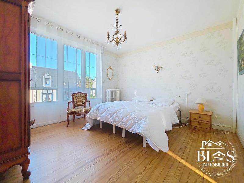 Maison traditionnelle - 97 m² - 4 pièces