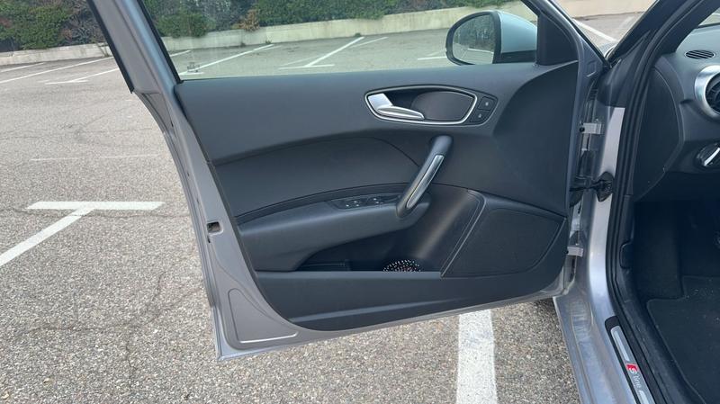 Audi A1 sportback I 1.6 Tdi 90 s line