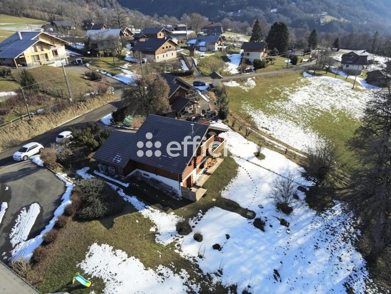 Maison - 198 m² - 5 pièces