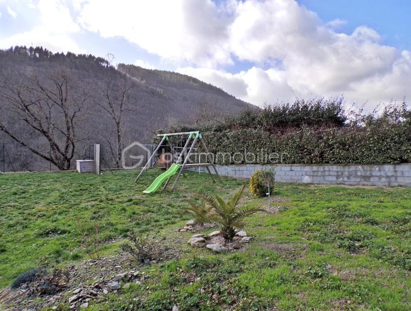 Villa - 96 m² - 4 pièces