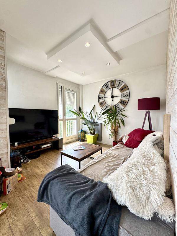 Appartement - 79 m² - 3 pièces