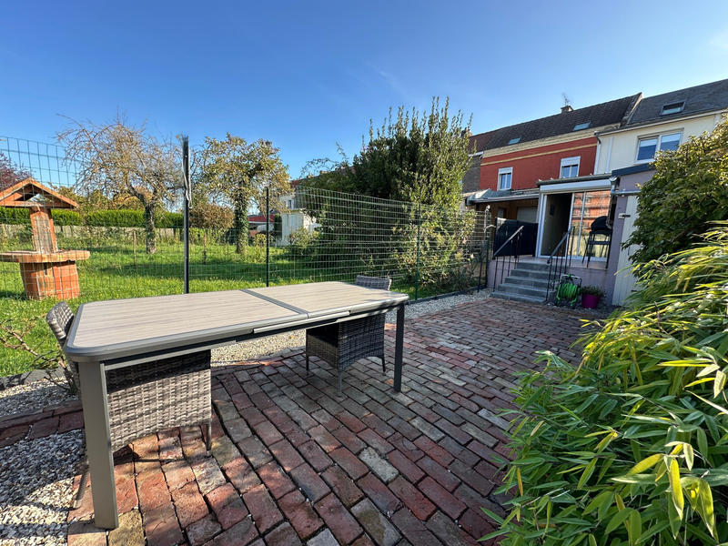 Maison - 105 m² - 4 pièces