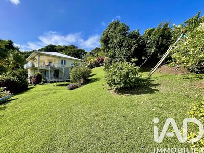 Maison - 97 m² - 5 pièces