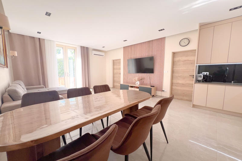 Appartement - 81 m² - 4 pièces