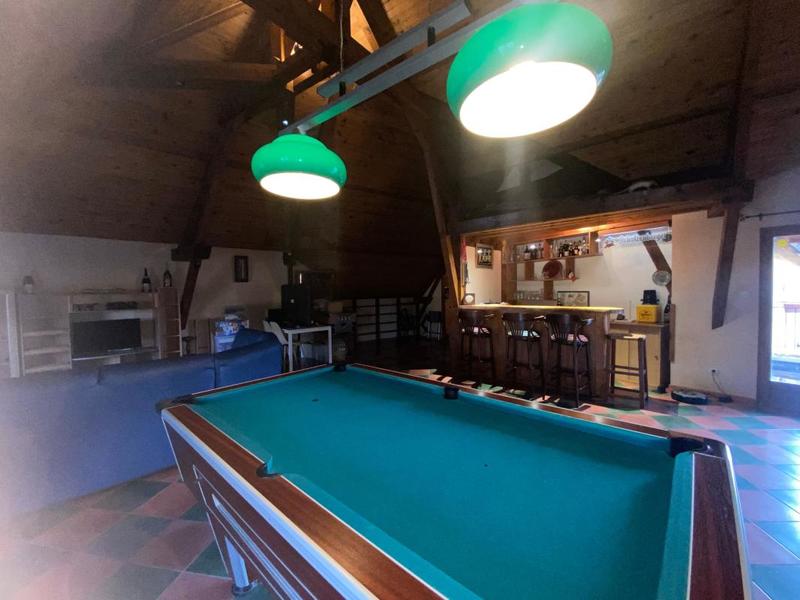 Maison - 260 m² - 5 pièces