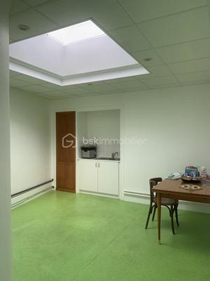 Immeuble - 214 m² - 12 pièces