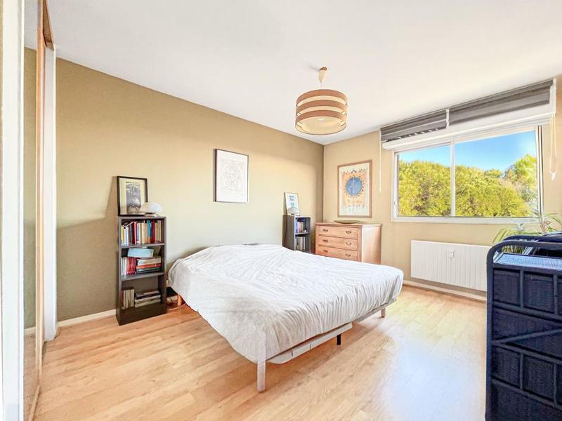 Appartement - 97 m² - 5 pièces