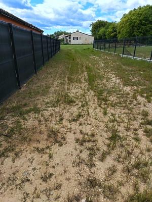 Terrain constructible - 1 072 m²