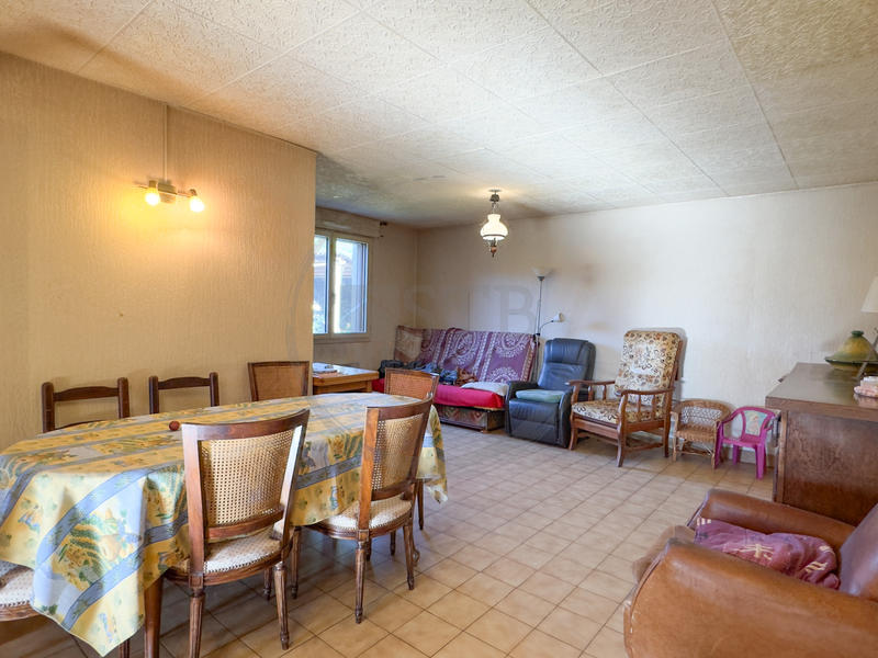 Maison - 110 m² - 6 pièces