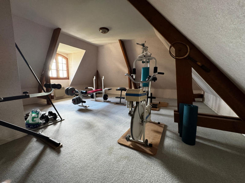 Maison - 200 m² - 9 pièces