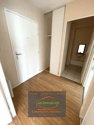 Appartement - 90 m² - 3 pièces