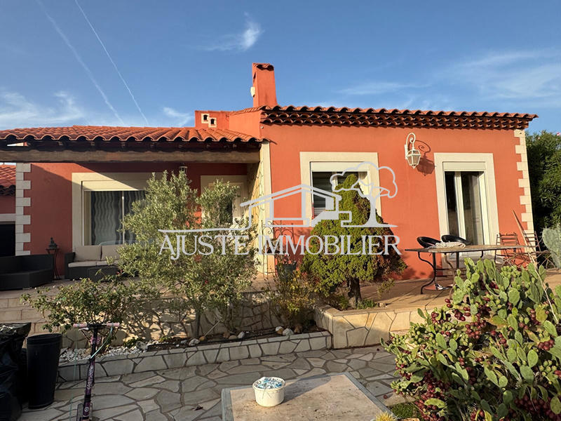 Maison - 140 m² - 5 pièces