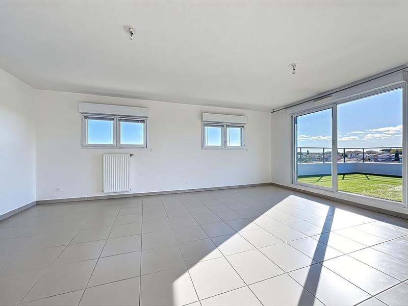 Appartement - 98 m² - 4 pièces