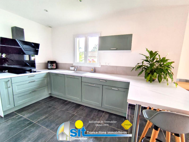 Maison - 105 m² - 5 pièces