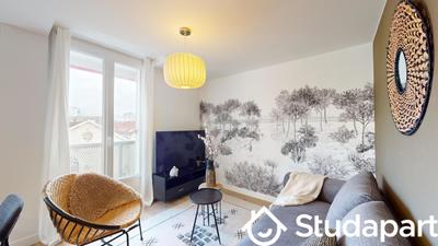 Chambre - 11 m² - 1 pièce