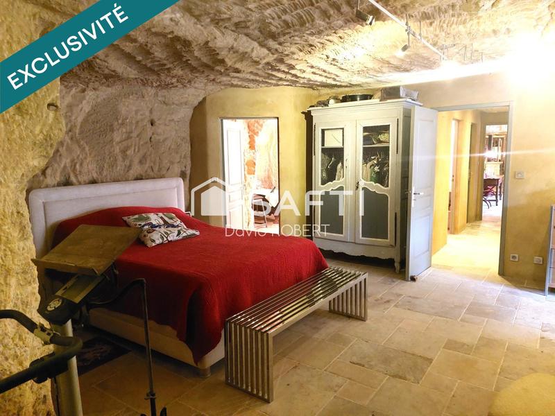 Maison - 244 m² - 8 pièces