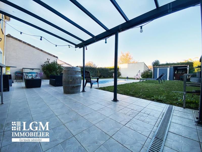 Maison - 99 m² - 4 pièces