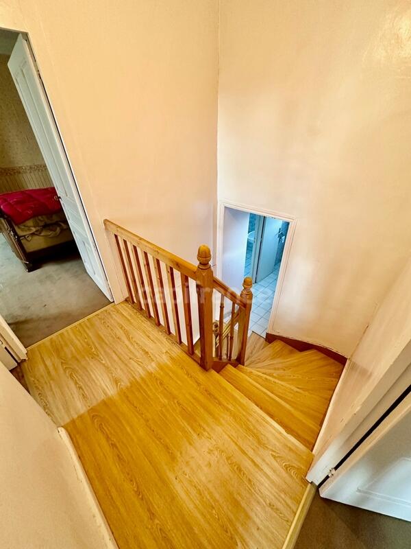 Maison - 92 m² - 5 pièces