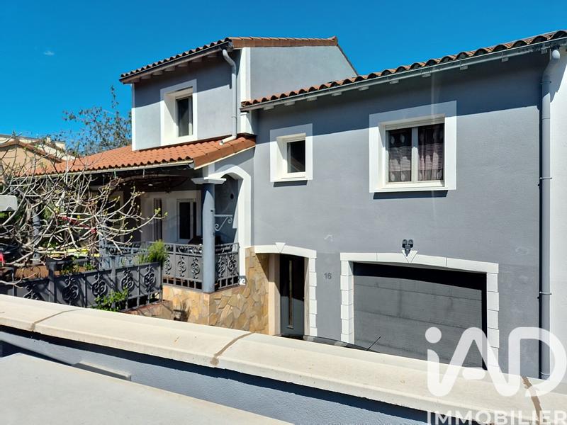 Maison - 163 m² - 5 pièces