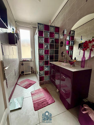 Immeuble - 204 m² - 8 pièces