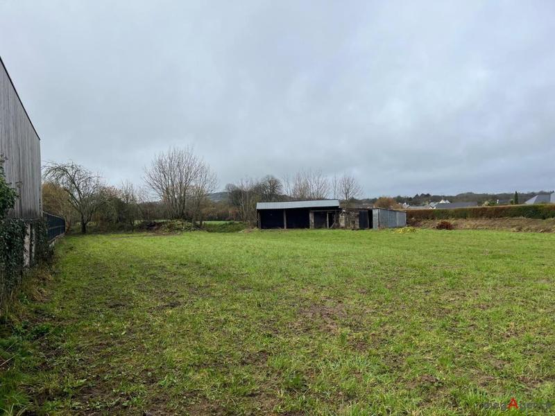 Terrain constructible - 1 409 m²