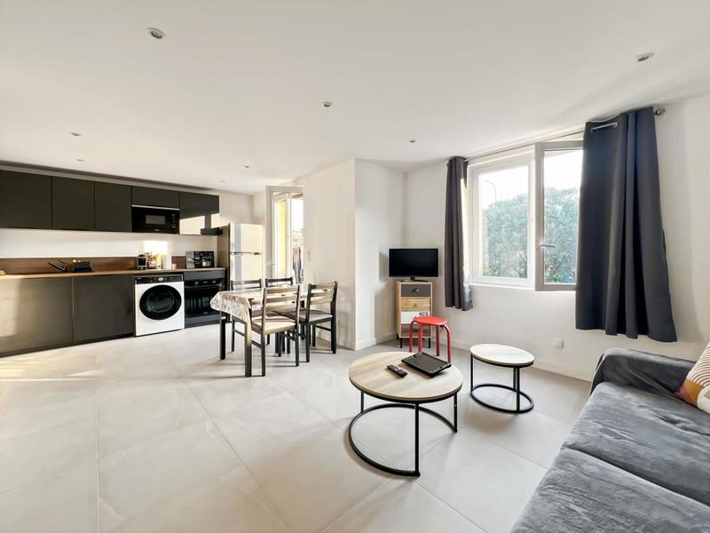 Appartement - 43 m² - 2 pièces