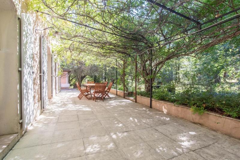 Mas - 162 m² - 10 pièces