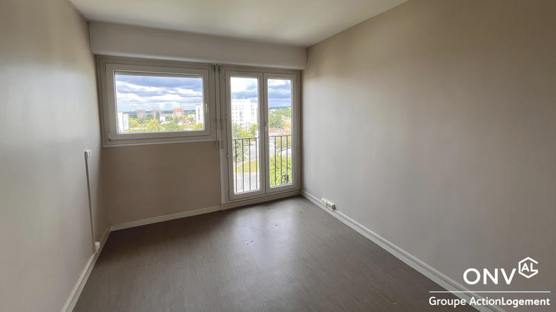 Appartement - 92 m² - 5 pièces