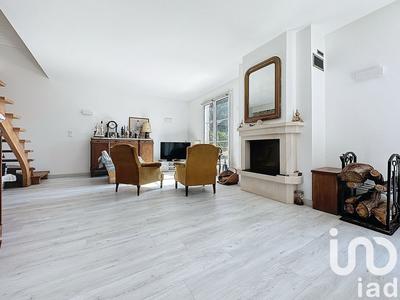 Maison - 200 m² - 7 pièces