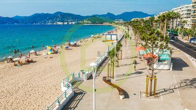 Fonds de commerce - 375 m²