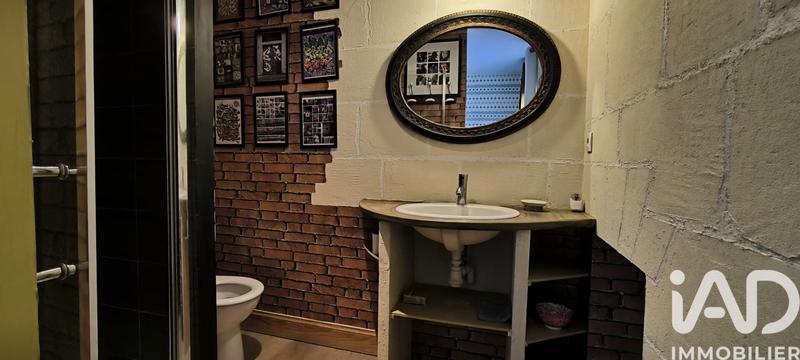 Maison - 1 022 m² - 15 pièces