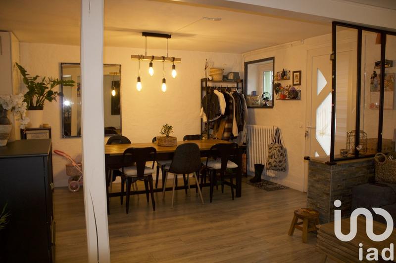 Maison - 98 m² - 6 pièces