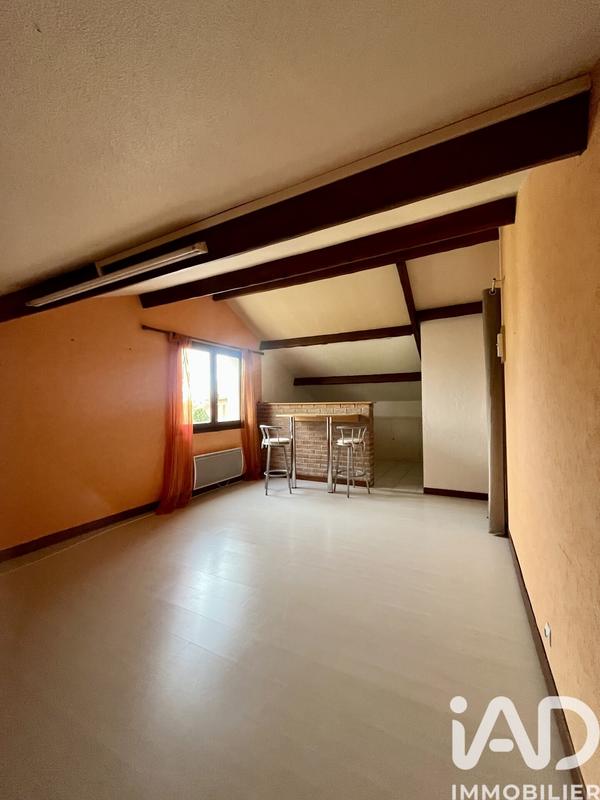 Maison - 180 m² - 8 pièces