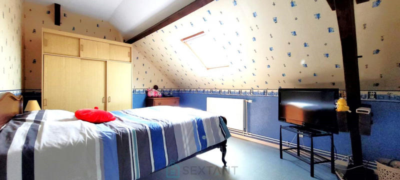 Maison - 223 m² - 8 pièces