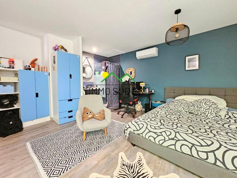 Villa - 181 m² - 7 pièces