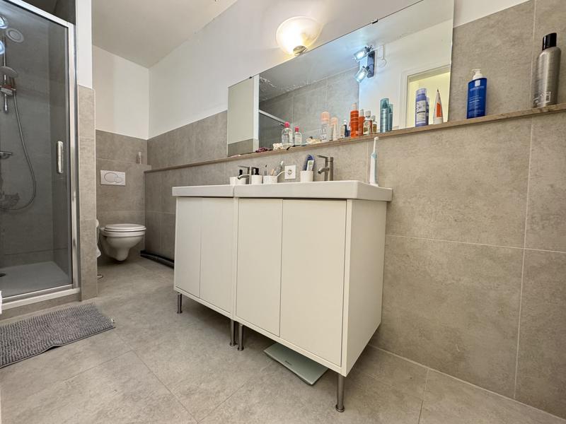 Appartement - 85 m² - 4 pièces