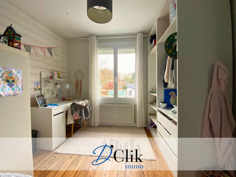 Maison - 117 m² - 5 pièces